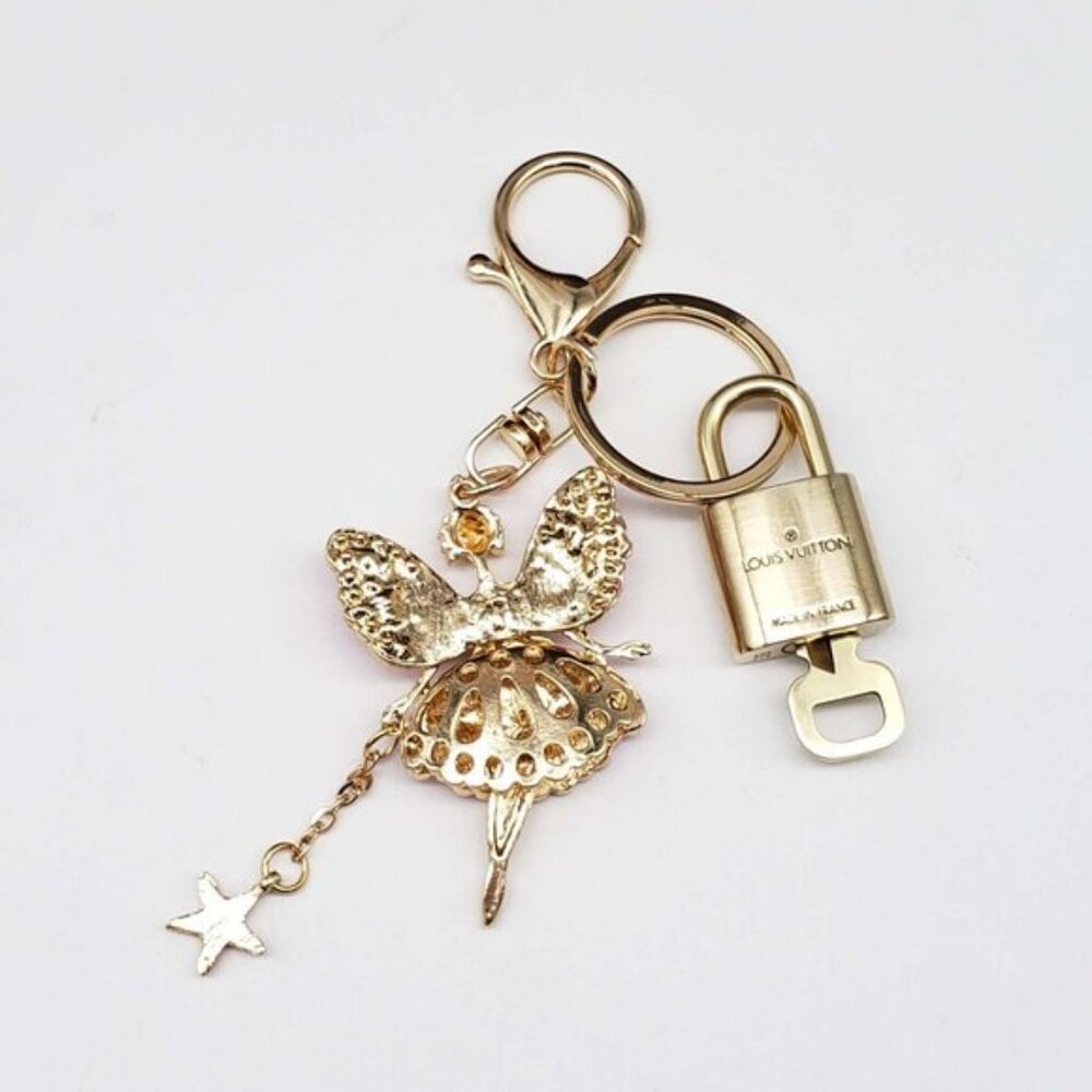 Louis Vuitton Gold Padlock 🔒 Key Set Authentic LV w/ Unbranded Fairy Keychain - Picture 3 of 6